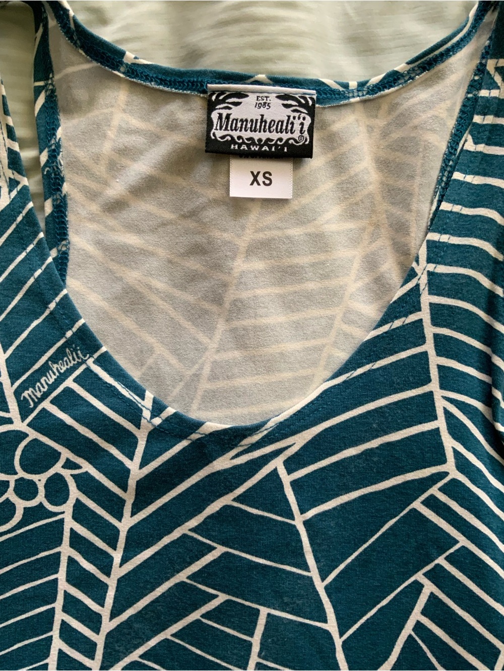 manuhealii niu swing tank